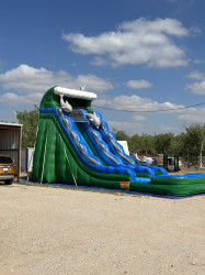 IMG 4138 1773722221 Dolphin Slide - Wet&Dry